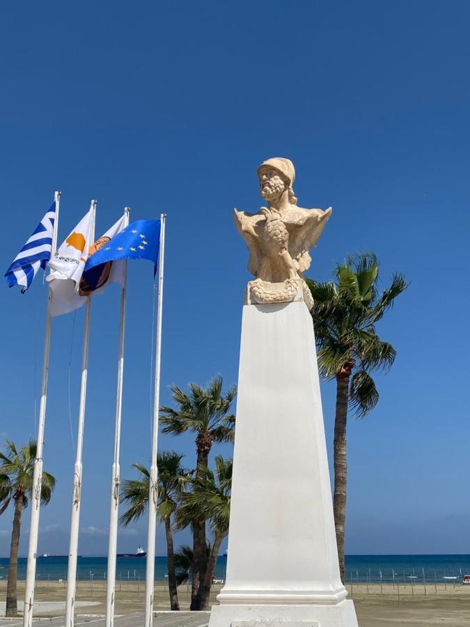 Larnaca Beach Apartment 1A Exterior foto