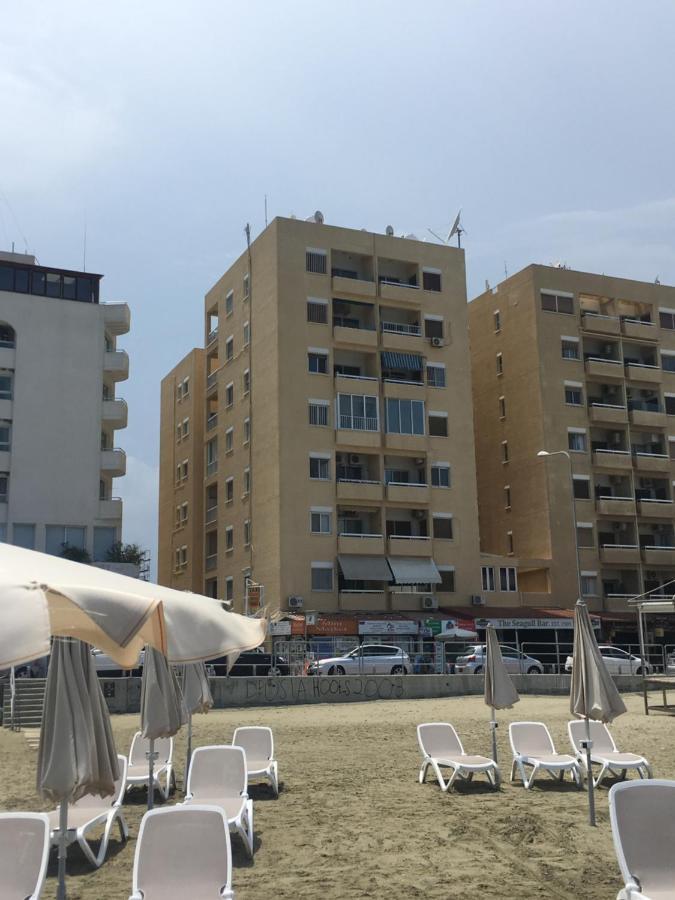 Larnaca Beach Apartment 1A Exterior foto